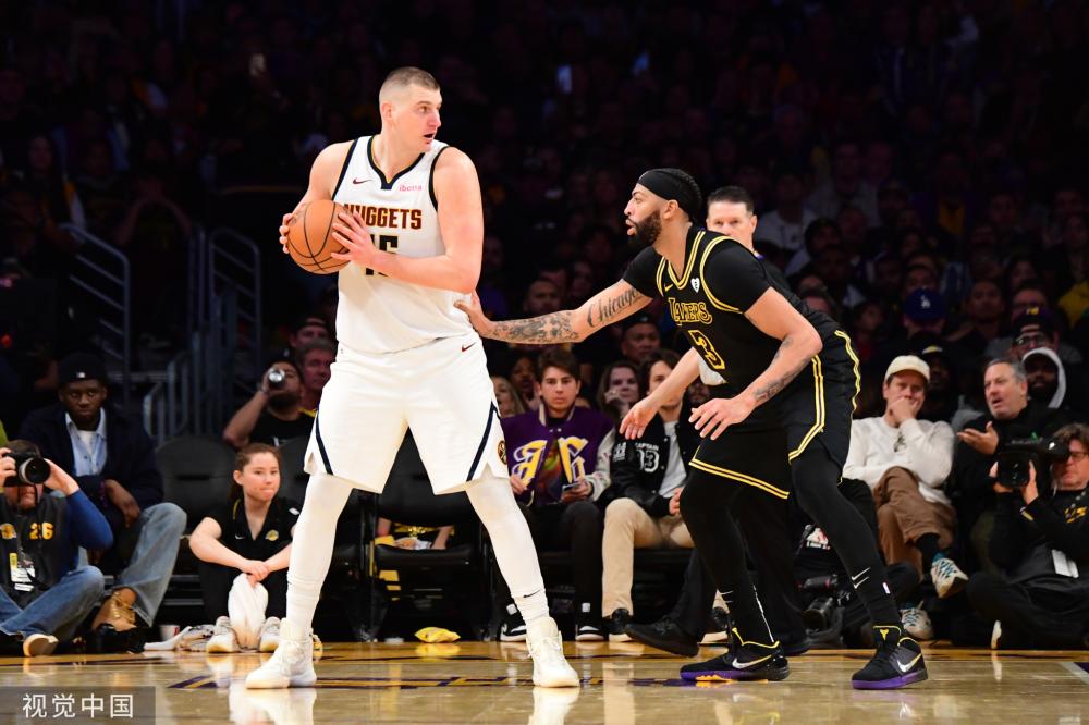 中场球员杰 中场球员杰